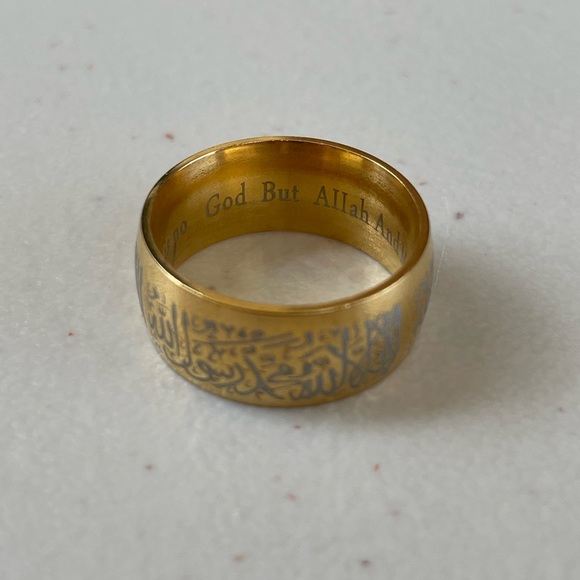 Gold Color Engraved Islamic Ring - Picture 2 of 4